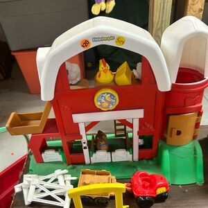 Little People Farm Playset - Red, White, Green